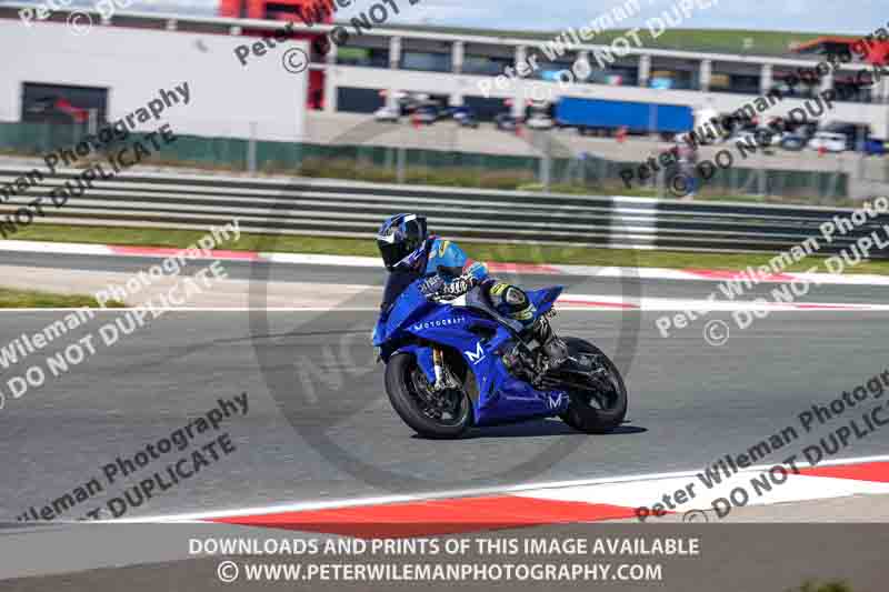 cadwell no limits trackday;cadwell park;cadwell park photographs;cadwell trackday photographs;enduro digital images;event digital images;eventdigitalimages;navarra;no limits trackdays;peter wileman photography;racing digital images;trackday digital images;trackday photos